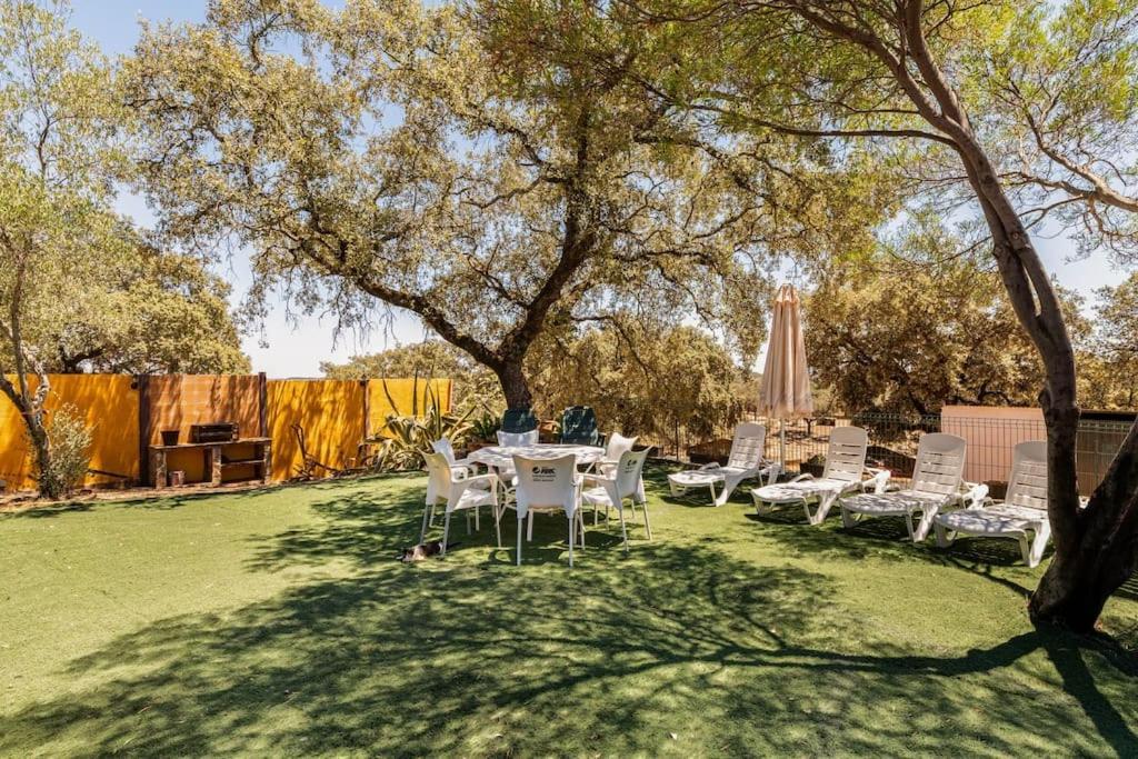 Casa Rural Navalonguilla Con Piscina Santa Olalla del Cala Zewnętrze zdjęcie